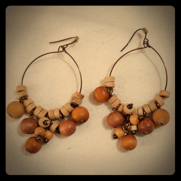 Earrings - Picture 1 of 1